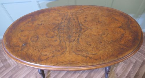 VICTORIAN OVAL WALNUT CENTRE OR HALL TABLE - ADDITIONAL PHOTO 3