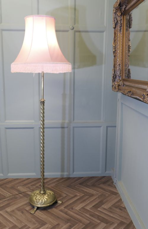 ARTS AND CRAFTS TELESCOPIC BRASS FLOOR LAMP - ADDITIONAL PHOTO 2
