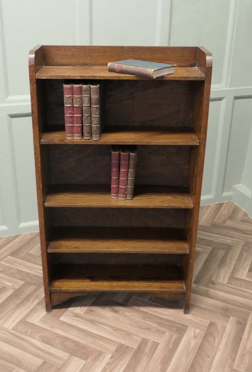 A GOOD OAK OPEN BOOKCASE - ADDITIONAL PHOTO 1