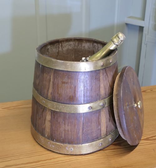 MERCHANT NAVY GROG TUB OAK AND BRASS SAILORS RUM BARREL - ADDITIONAL PHOTO 5