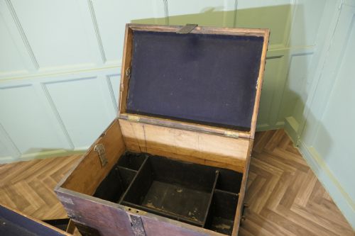 19TH CENTURY OAK AND IRON BANDED SILVER CHEST - ADDITIONAL PHOTO 2