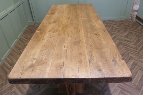 A LARGE FRENCH OAK FARMHOUSE TABLE TABLE MONASTRE - ADDITIONAL PHOTO 4