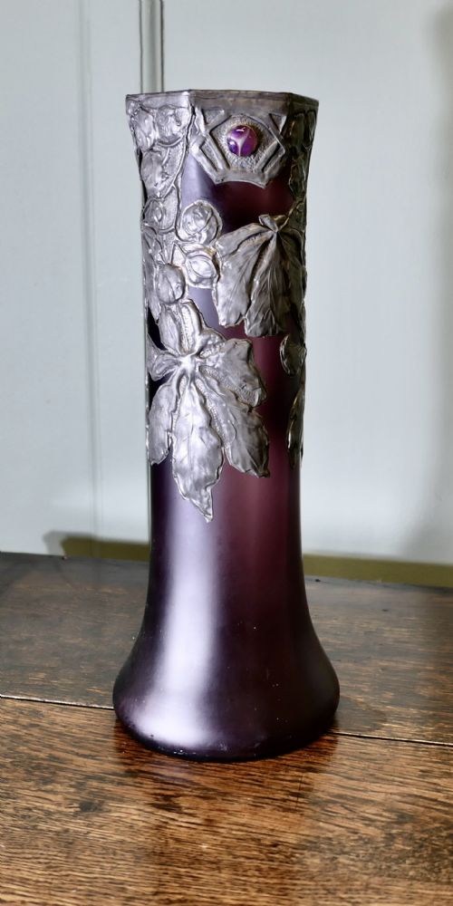 FRENCH ART NOUVEAU AMETHYST VASE WITH PEWTER OVERLAY - ADDITIONAL PHOTO 1