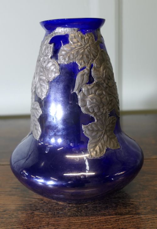 ART NOUVEAU COBALT BLUE VASE WITH PEWTER OVERLAY - ADDITIONAL PHOTO 4