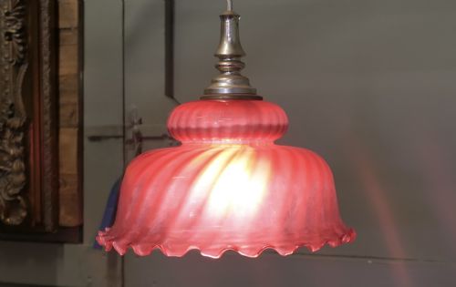 LARGE VICTORIAN RUBY GLASS CEILING PENDANT LAMPSHADE - ADDITIONAL PHOTO 5