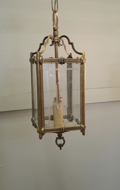 A PAIR OF ART DECO FRENCH HANGING LANTERNS - ADDITIONAL PHOTO 3