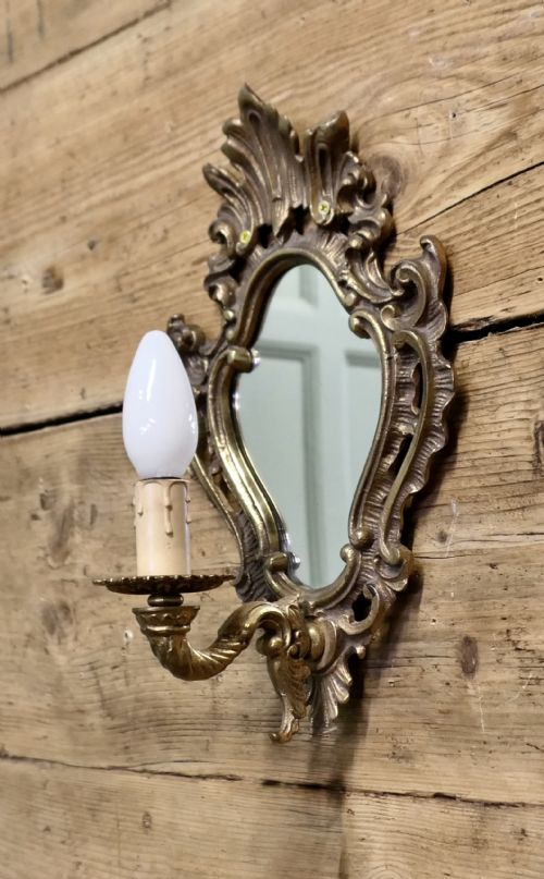 A SINGLE ROCOCO DESIGN GIRANDOLE - ADDITIONAL PHOTO 3