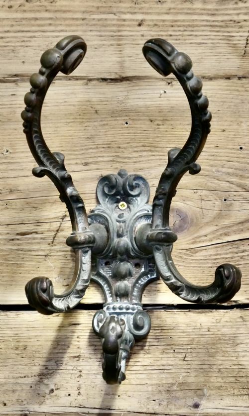 EARLY 19TH CENTURY BRONZE HAT AND COAT HOOKS - ADDITIONAL PHOTO 1