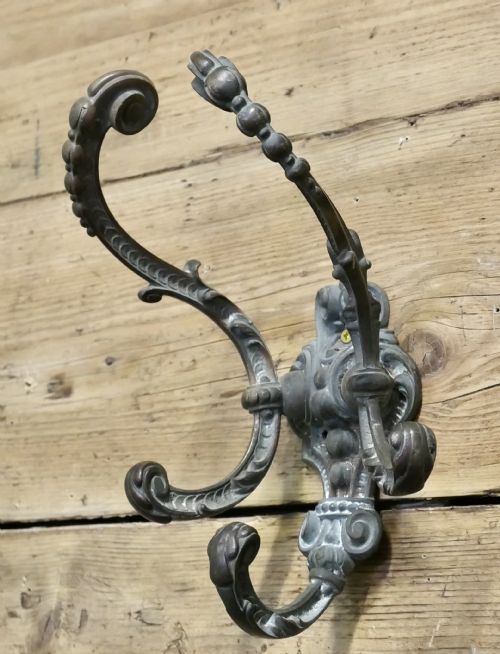 EARLY 19TH CENTURY BRONZE HAT AND COAT HOOKS - ADDITIONAL PHOTO 2