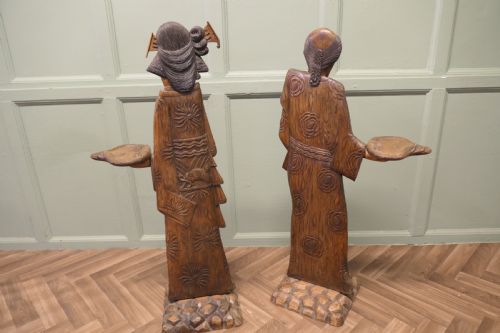 PAIR OF TALL CARVED JAPANESE FIGURES DUMB WAITERS OR CARD BUTLER - ADDITIONAL PHOTO 1