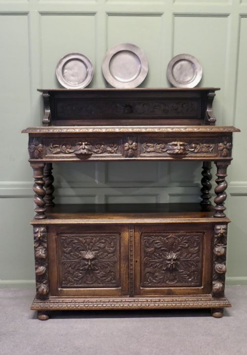 A SUPERBLY CARVED GREEN MAN OAK SIDE BOARD OR BUFFET - ADDITIONAL PHOTO 5