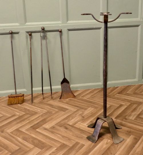 FRENCH GOTHIC IRON MANOR HOUSE FIRE TOOL COMPANION SET - ADDITIONAL PHOTO 3