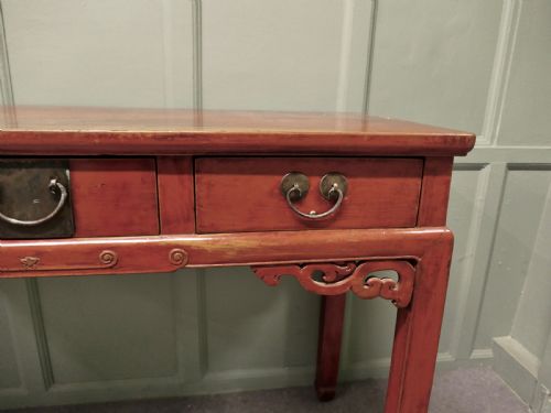 ORIENTAL RED LACQUERED SIDE TABLE OR WRITING TABLE - ADDITIONAL PHOTO 1