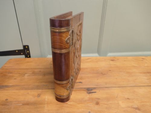 A RARE ART NOUVEAU CARVED SECRET SAFE BOOK - ADDITIONAL PHOTO 2
