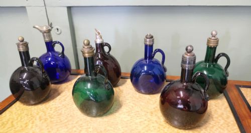 A COLLECTION OF 15 19TH C ENGLISH FLAGON DECANTERS - ADDITIONAL PHOTO 3