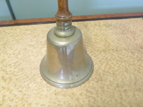 OLD BRASS HAND BELL TOWN CRYERS OR SCHOOL BELL - ADDITIONAL PHOTO 3