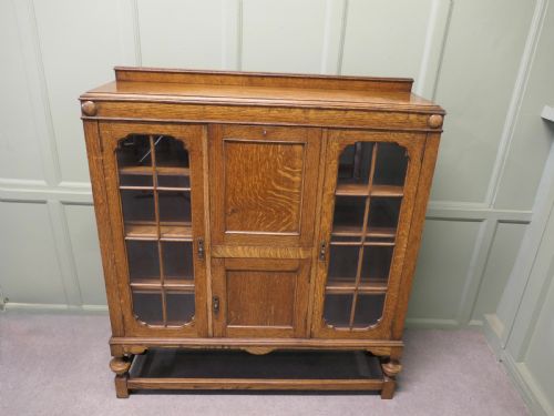 ARTS AND CRAFTS GOLDEN OAK DISPLAY CABINET BUREAU BOOK CASE - ADDITIONAL PHOTO 1