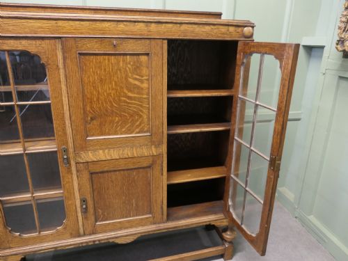 ARTS AND CRAFTS GOLDEN OAK DISPLAY CABINET BUREAU BOOK CASE - ADDITIONAL PHOTO 4