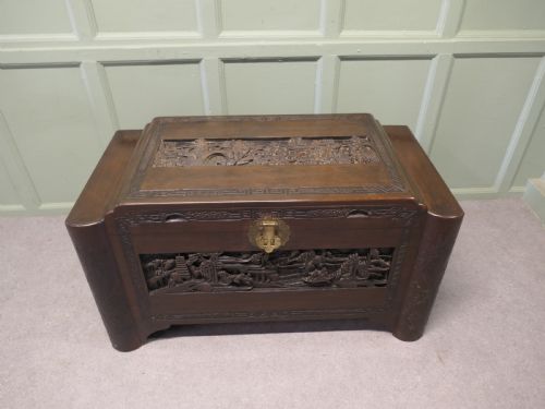 ART DECO ORIENTAL CARVED CAMPHOR WOOD CHEST - ADDITIONAL PHOTO 4