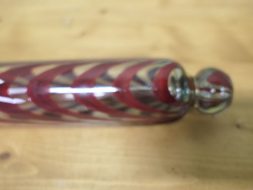 TWO VICTORIAN NAILSEA GLASS ROLLING PINS ONE BLUE ONE RED - ADDITIONAL PHOTO 3