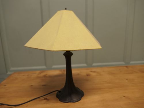 VINTAGE ART NOUVEAU SPELTER TABLE LAMP - ADDITIONAL PHOTO 1