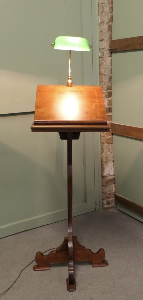 ARTS AND CRAFTS RESTAURANT RECEPTION STATION GREETER WITH LIGHT - ADDITIONAL PHOTO 1