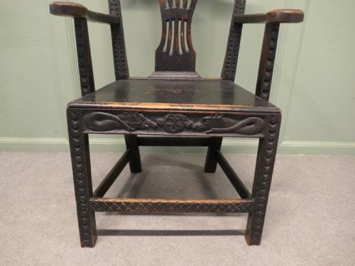 A HAND CARVED CHIPPENDALE HALL CHAIR APPRENTICE PIECE - ADDITIONAL PHOTO 2