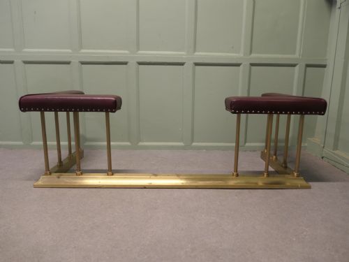 ART DECO BRASS CLUB FENDER FIRESIDE BENCH - ADDITIONAL PHOTO 1
