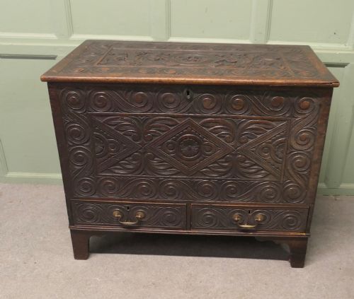 COTTAGE SIZE GREEN MAN CARVED OAK MULE CHEST
