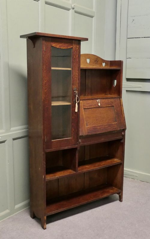 ARTS AND CRAFTS GOLDEN OAK STUDENTS BUREAU BOOK CASE