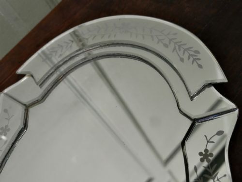 ART DECO VENETIAN CUT GLASS MIRROR WINE TRAY - ADDITIONAL PHOTO 3