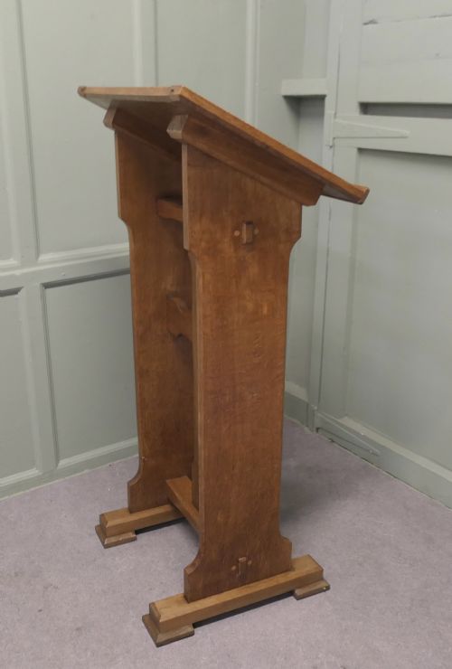 ARTS AND CRAFTS GOLDEN OAK PODIUM RESTAURANT RECEPTION GREETER - ADDITIONAL PHOTO 3