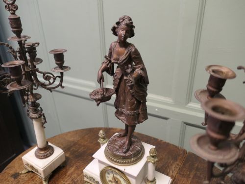 19TH CENTURY FRENCH SIGNED BRONZE CLOCK AND GARNITURE - ADDITIONAL PHOTO 3