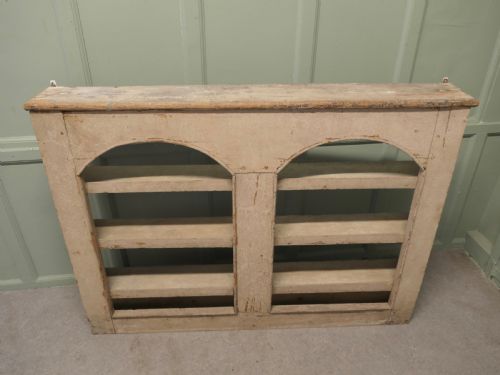 EARLY 19TH CENTURY FRENCH PINE SHELVED ALCOVE CUPBOARD