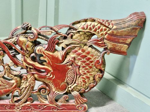 LARGE ORIENTAL CARVED CHINOISERIE DECORATIVE TEMPLE PEDIMENT - ADDITIONAL PHOTO 2