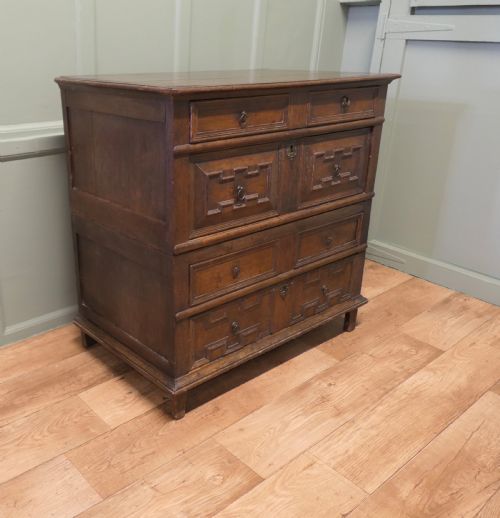 18th Century Oak Chest of Drawers or Garret Chest