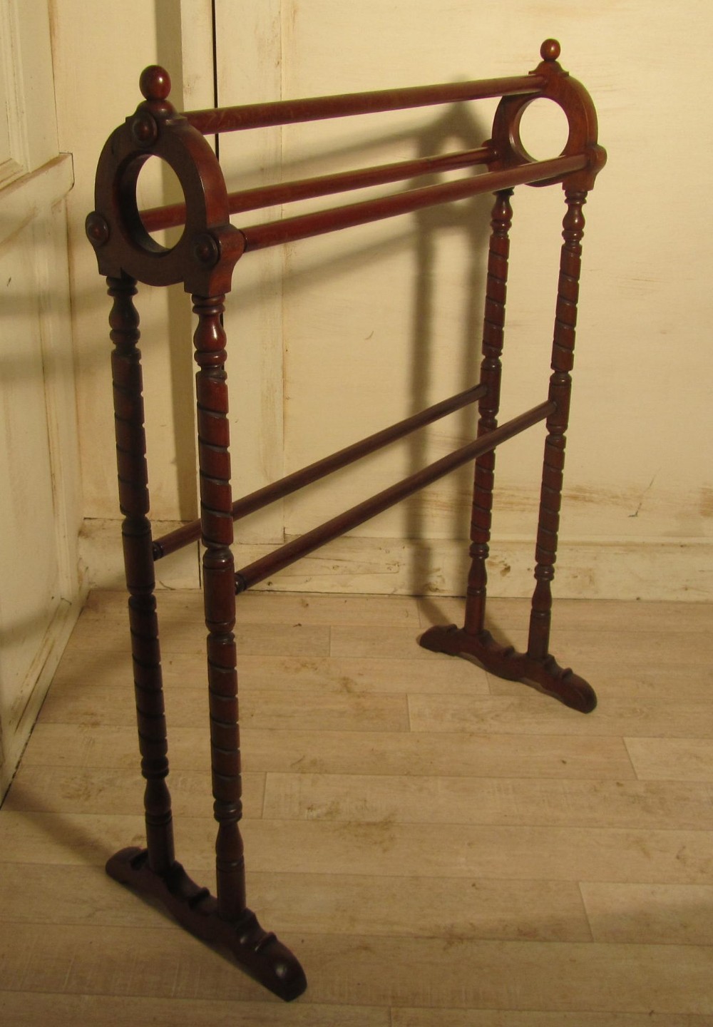 An Edwardian Mahogany Towel Rail