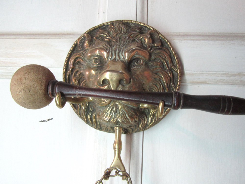 Chased Brass Lion's Head Dinner Gong