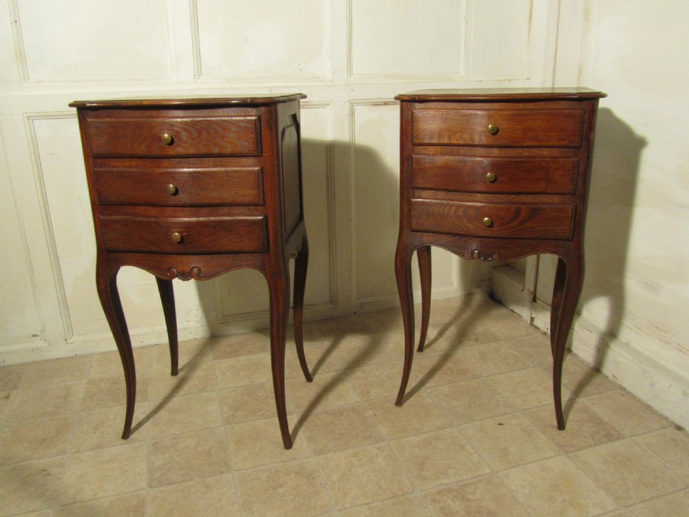 Pair of 19th Century French Oak Bedside Cabinets 
