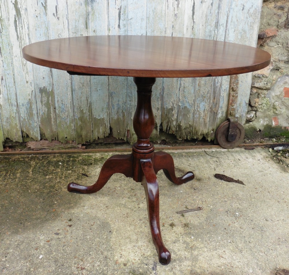 Georgian Mahogany Tilt Top Table