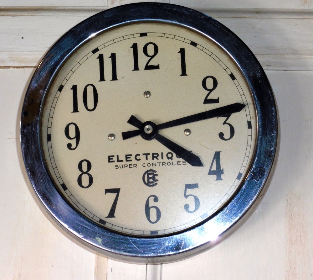 French Art Deco ELECTRIQUE Super Contrôlée Industrial Wall Clock