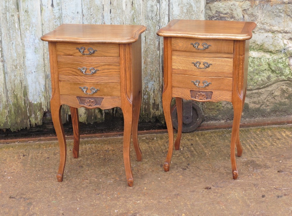 Pair of French Golden Oak Bedside Cabinets 