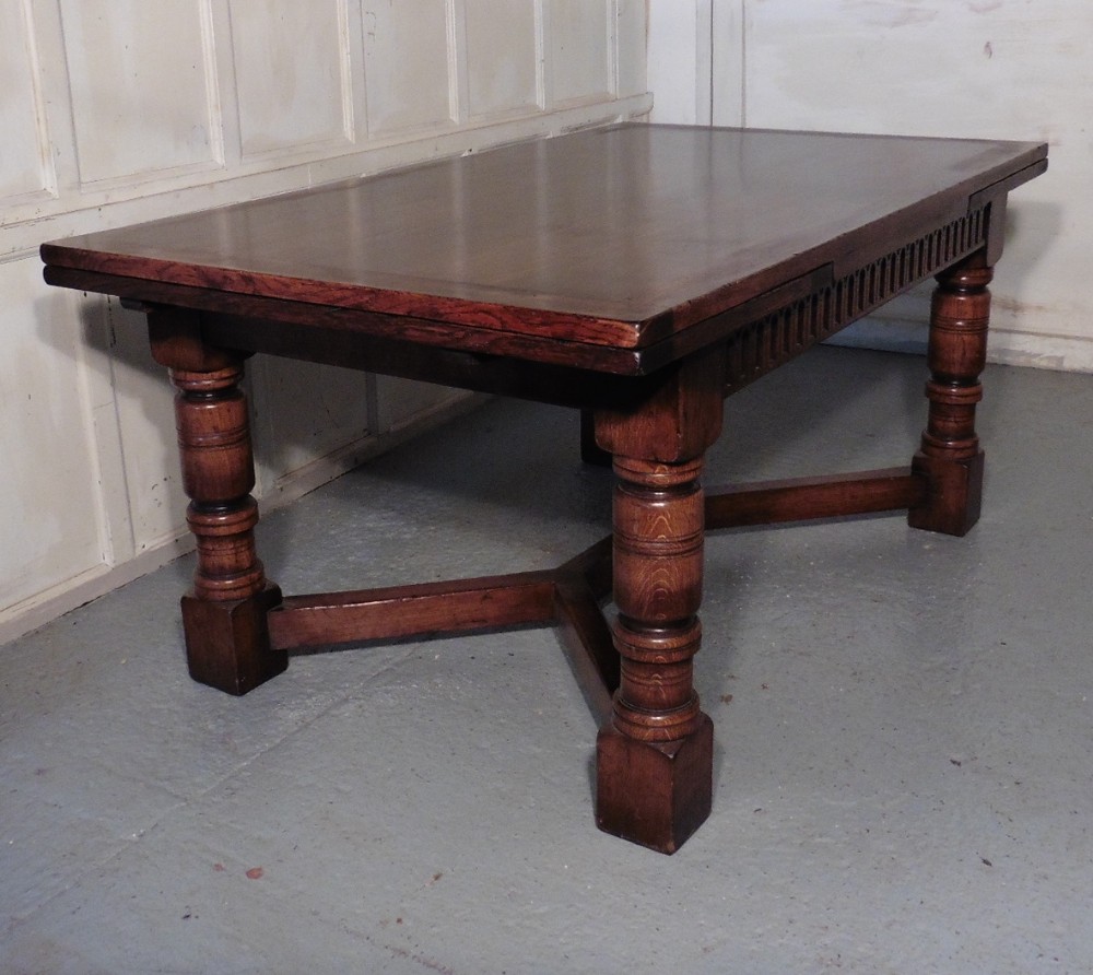 A Very Large Ipswich Oak Draw Leaf table