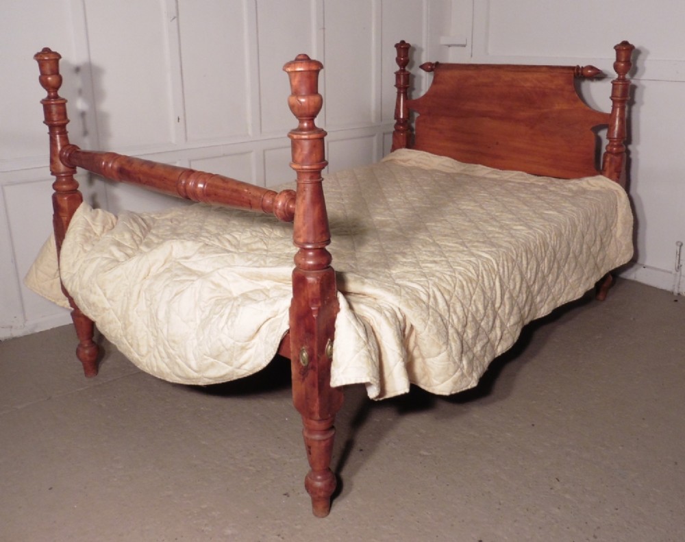 Early American Birch Double Bed