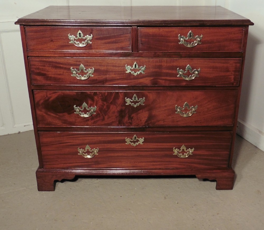 Georgian Flame Mahogany Chest of Drawers