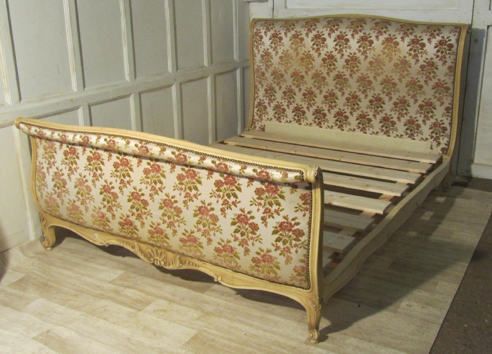 French Carved 5Ft Double Sleigh Bed  