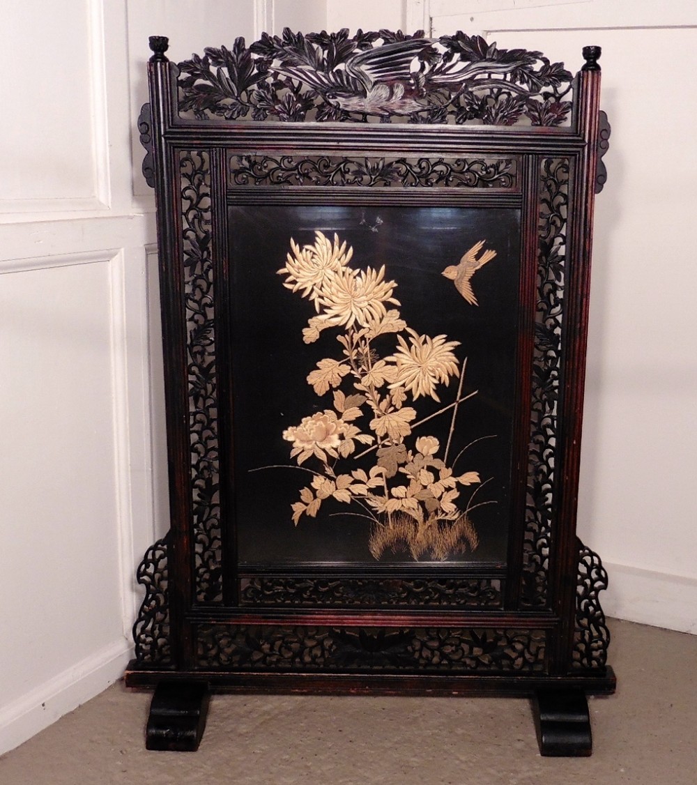  Victorian Chinoiserie Silk and Mahogany Fire Screen