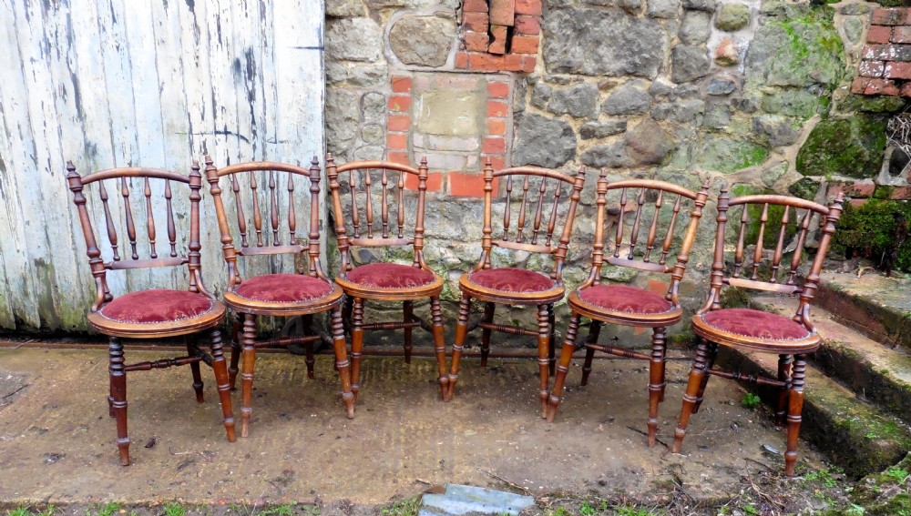 Set of 6 Bistro Bentwood Spindle Back Chairs 