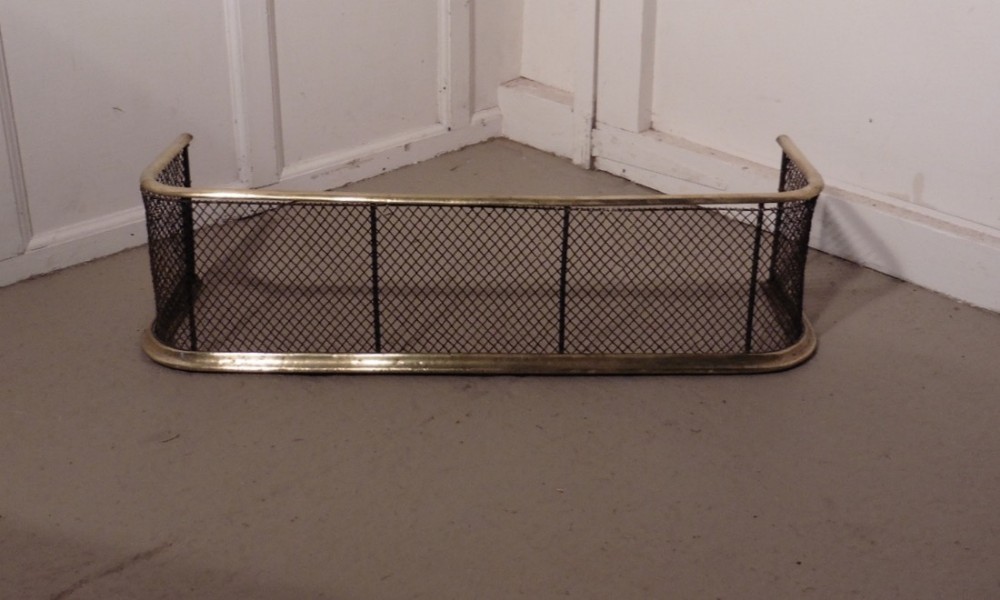 Victorian Nursery Fire Guard or Club Fender