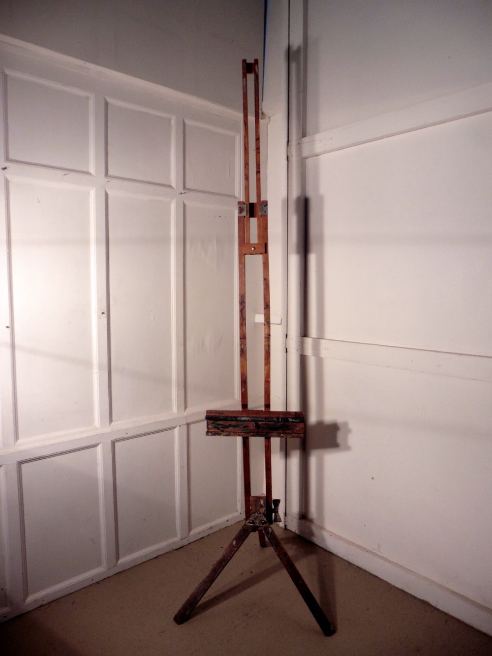 A Tall Edwardian Adjustable Folding Easel